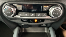 Nissan Juke 1.0 DiG-T 114 Tekna 5dr Petrol Hatchback